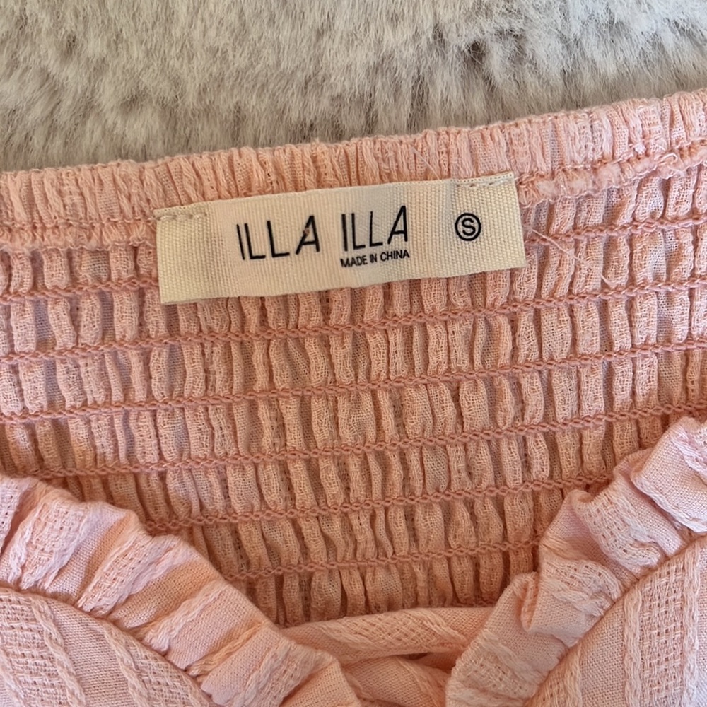 Pink Top - Picture 2 of 4